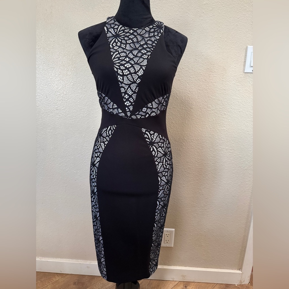 bebe NWT Black and White Lace Dress Size 6